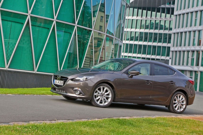 2014 Mazda3 Sedan – more pics find their way online Image #185356