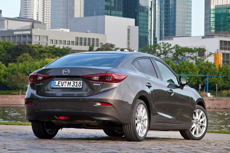 2014 Mazda3 Sedan – more pics find their way online Image #185366