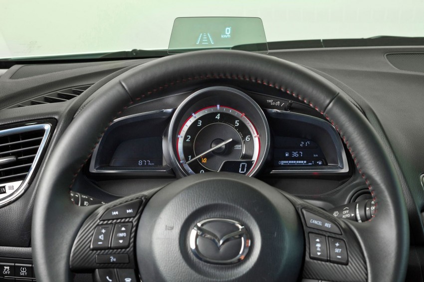 2014 Mazda3 Sedan – more pics find their way online Image #185373