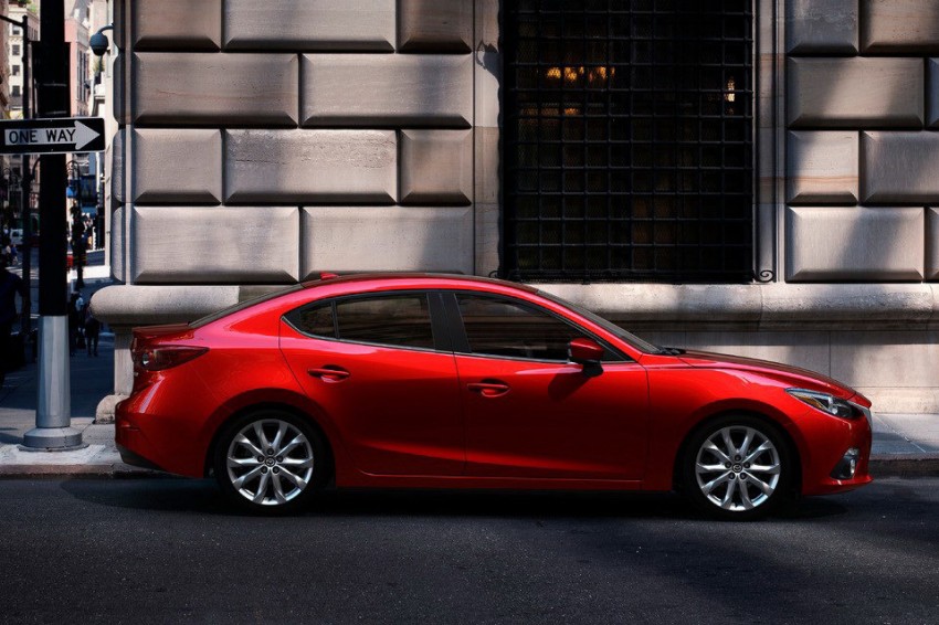 2014 Mazda3 Sedan – more pics find their way online 185388