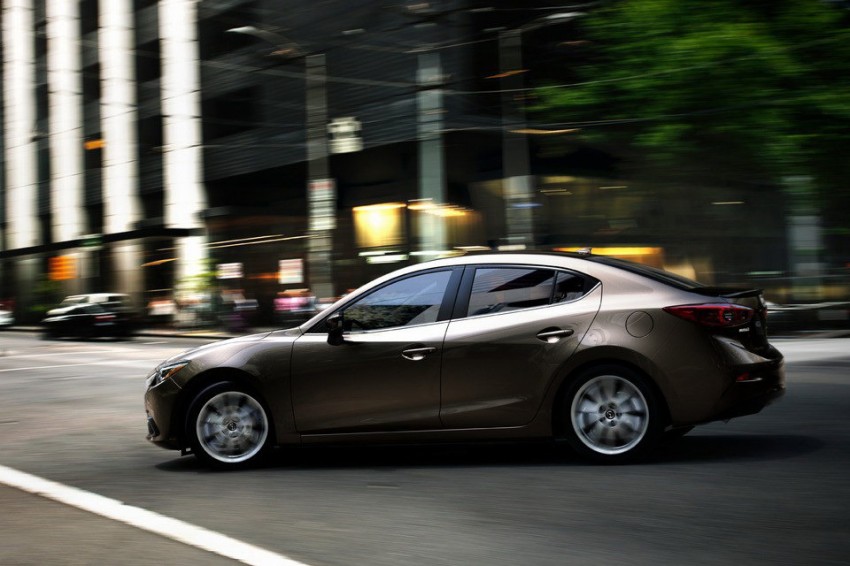 2014 Mazda3 Sedan – more pics find their way online 185390