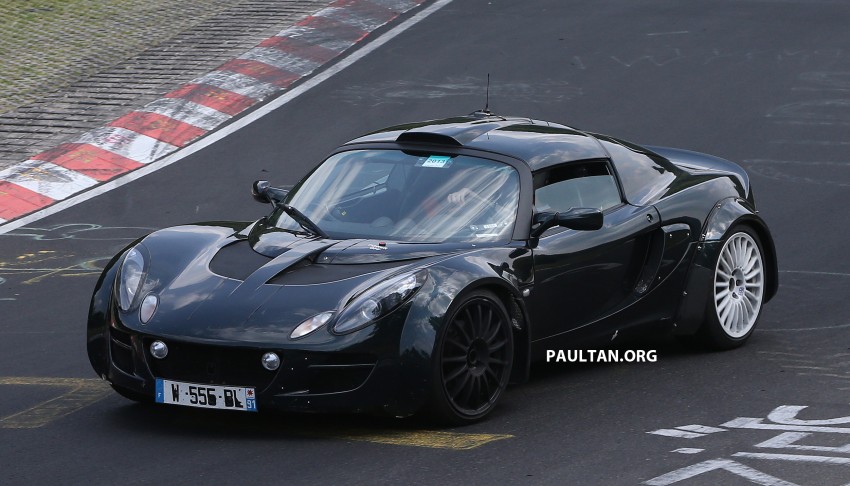 SPIED: Alpine-Caterham coupe starts track testing 187751