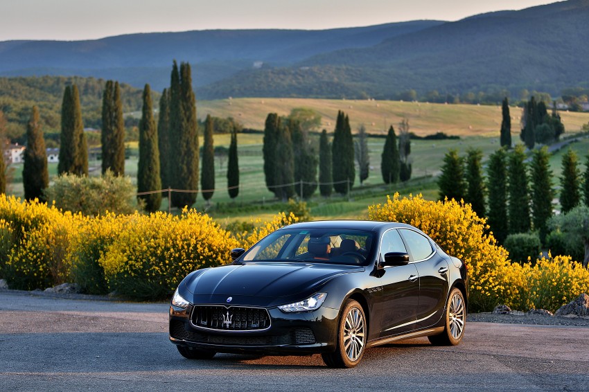 Maserati Ghibli sedan: new mega gallery released 189685
