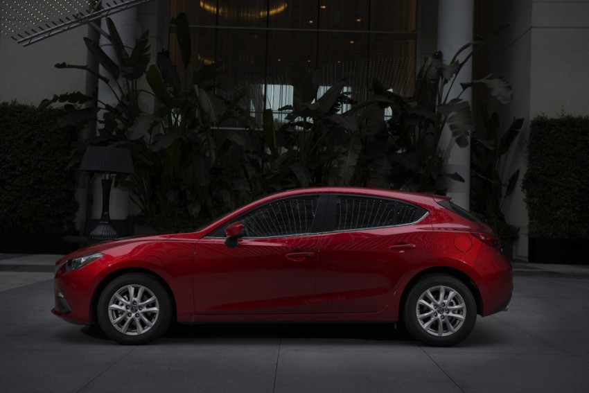 2014 Mazda 3 Hatchback – mega gallery from the USA 186337