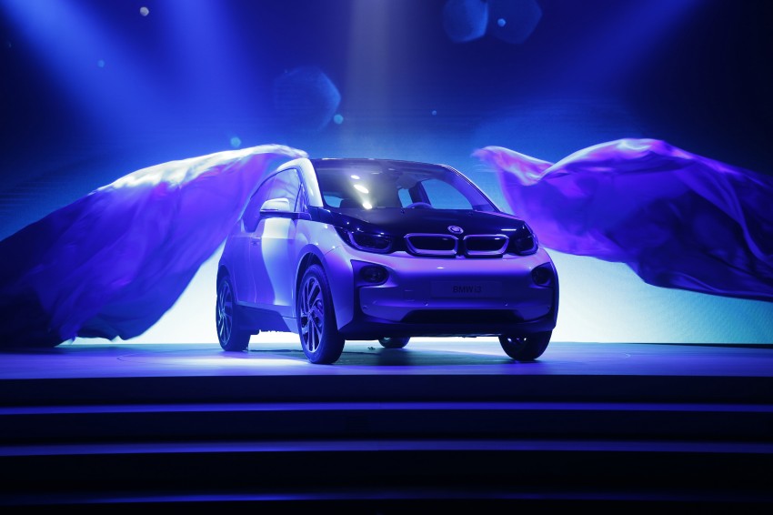 LIVE GALLERY: Production BMW i3 electric car unveiled in Beijing, London and New York Image #190481