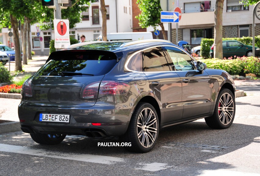 SPYSHOTS: Porsche Macan with minimal disguise 190935