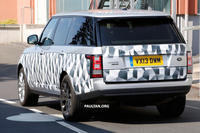 Range Rover long wheelbase spied, sheds some camo 189872