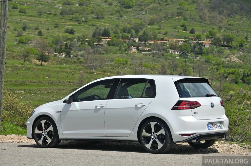 DRIVEN: New 220 PS Volkswagen Golf GTI Mk7 tested 189459
