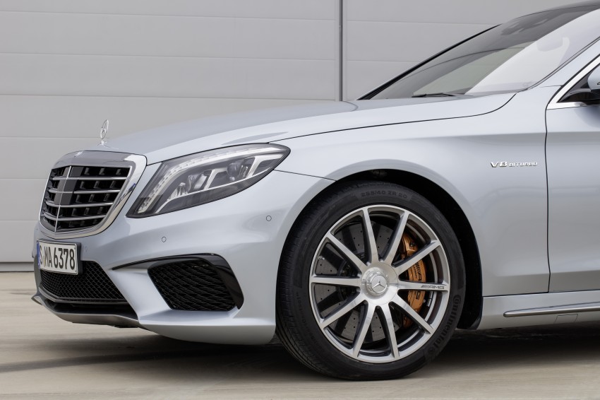 W222 Mercedes-Benz S63 AMG breaks cover: 900Nm! 188032