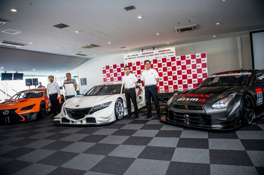 Honda, Nissan and Lexus entrants for the 2014 Super GT series pictured together at the Suzuka circuit 193493