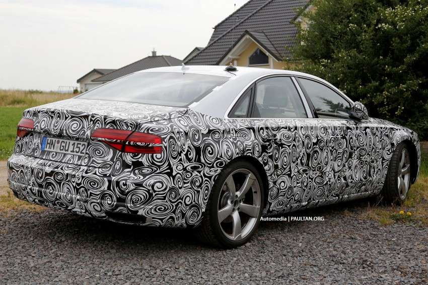 SPYSHOTS: Facelifted Audi A8, inside and out 191205