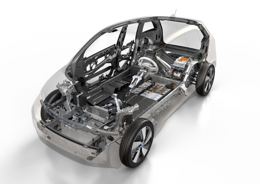 New BMW i3 – can its carbon-fibre panels be repaired? Image #191521