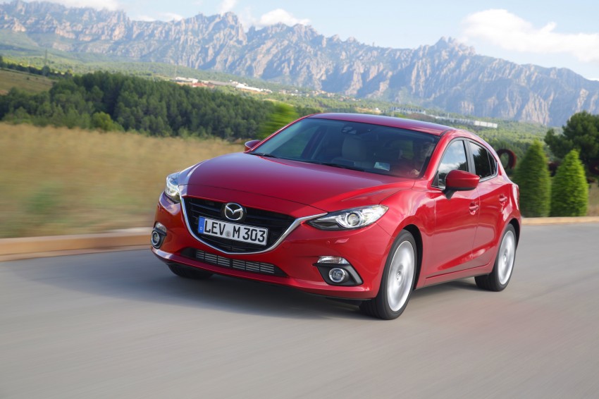 2014 Mazda3 arrives in Europe with MZD Connect HMI 201669
