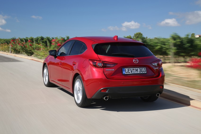 2014 Mazda3 arrives in Europe with MZD Connect HMI 201670
