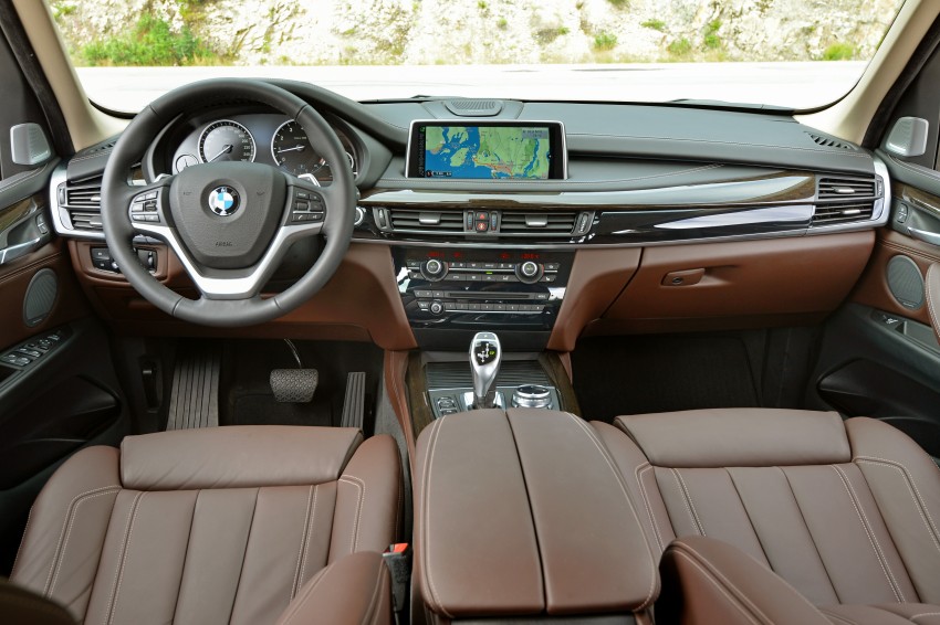 DRIVEN: 2014 BMW X5 xDrive50i and xDrive30d (F15) 198040