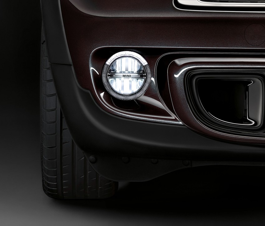 MINI now offering retrofit 25 W xenon headlamp kit 196208