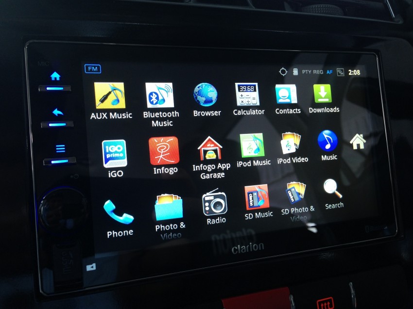 Clarion Malaysia debuts its new AX1 Android-based in-car head-unit – introductory price of RM1,599 199306