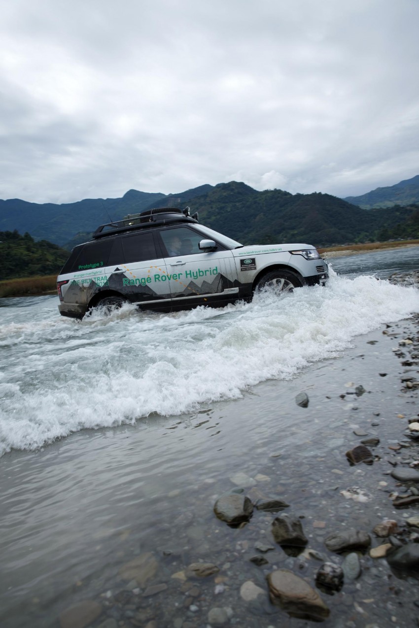 Range Rover Hybrid prototypes reach India after 15,500 km drive from UK – final destination Mumbai 204527
