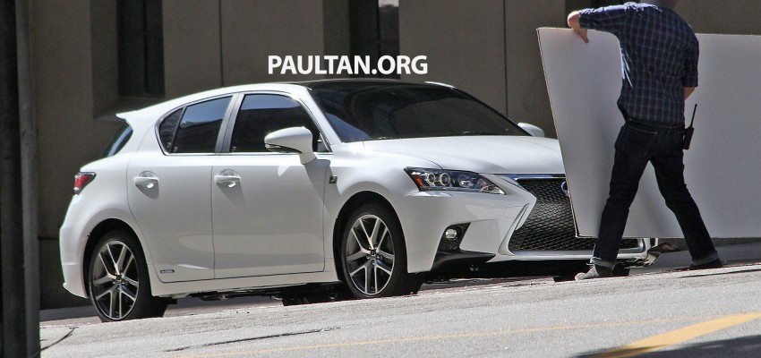 Lexus CT 200h F-Sport facelift completely undisguised 204758