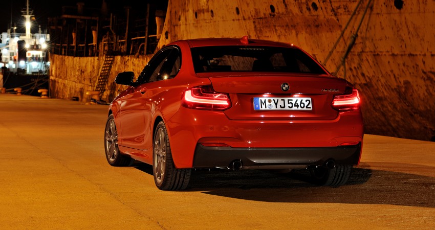 New BMW 2 Series Coupe and M235i unveiled in full 206462