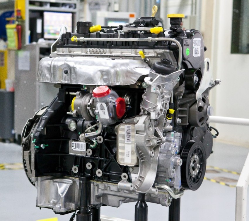 Chevrolet introduces 2nd-gen MY14 Duramax diesels 204104