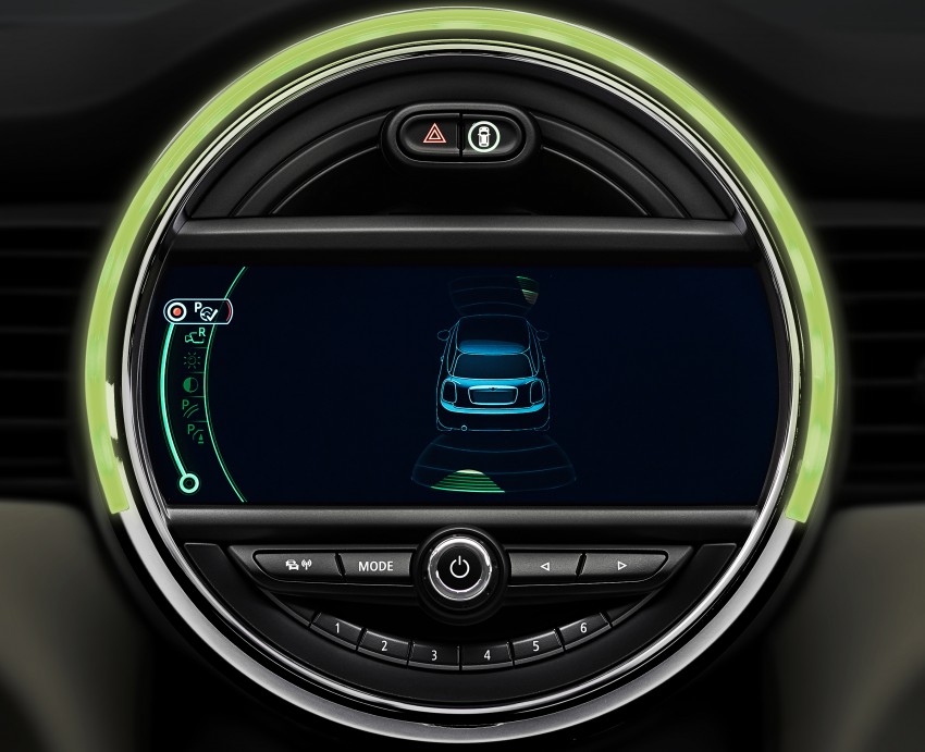 F56 MINI to feature new driver assist systems 204153