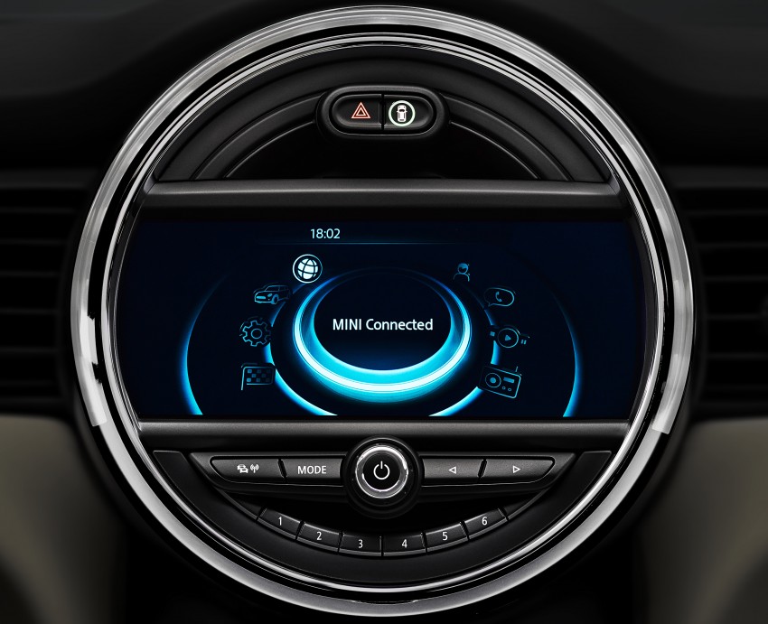 F56 MINI to feature new driver assist systems 204155