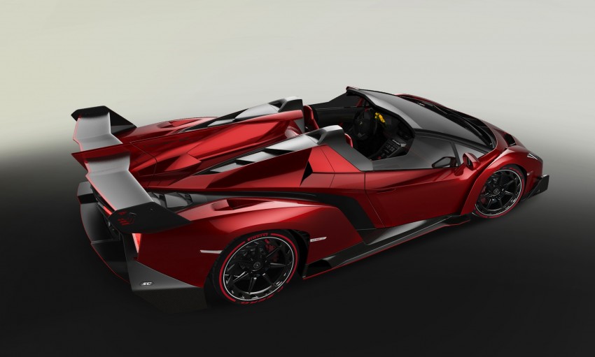 Lamborghini Veneno Roadster – 3.3 million euro each 205569