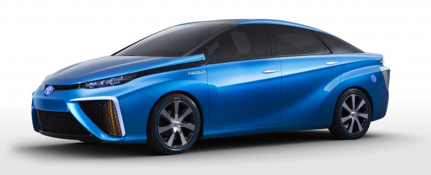 Tokyo 2013: Toyota FCV Concept – arrives in 2015 212405