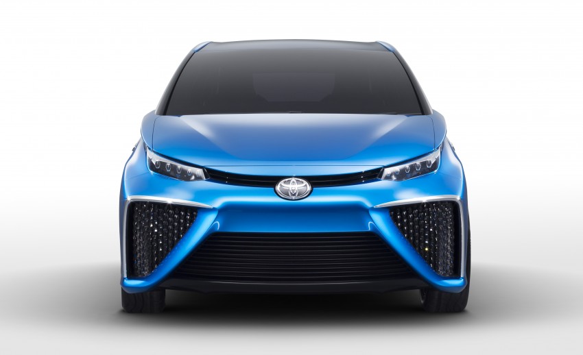 Tokyo 2013: Toyota FCV Concept – arrives in 2015 212397