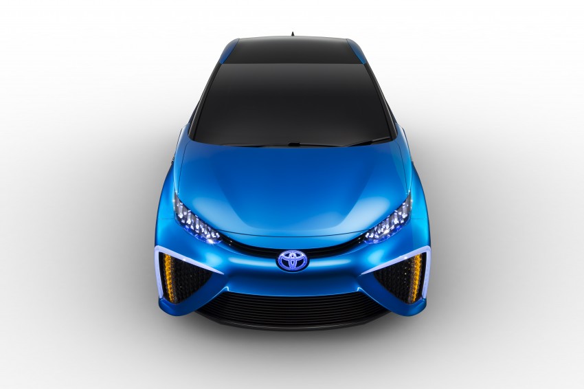 Tokyo 2013: Toyota FCV Concept – arrives in 2015 212414