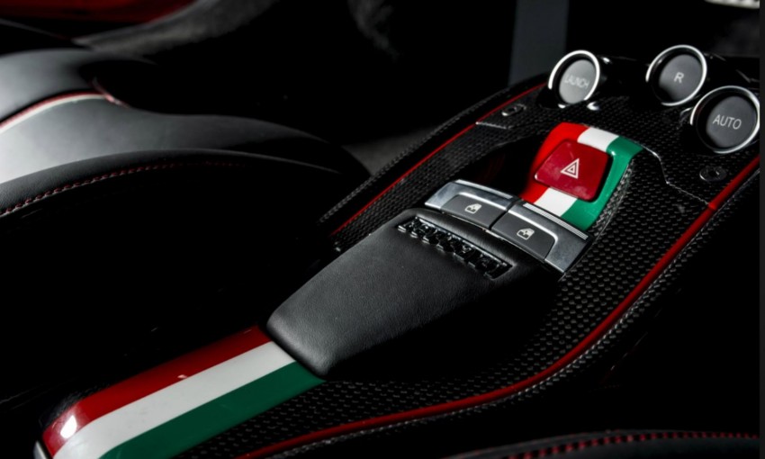 Ferrari 458 Italia Tailor-Made to honour Niki Lauda 210855