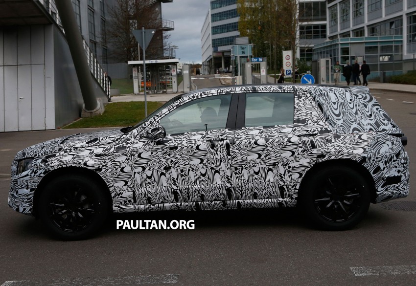 SPYSHOTS: First view of new GLK-Class interior 209440