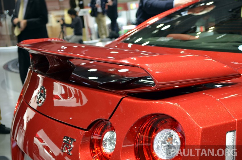 2014 Nissan GT-R facelift unveiled in Tokyo with updated suspension and looks Image #212432