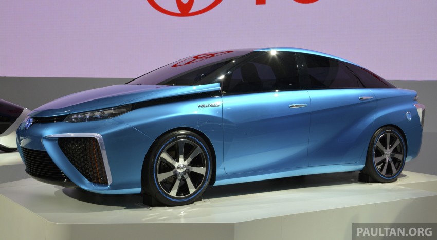 Tokyo 2013: Toyota FCV Concept – arrives in 2015 212131