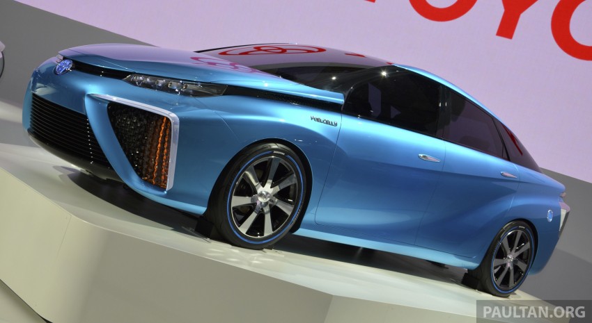 Tokyo 2013: Toyota FCV Concept – arrives in 2015 212133