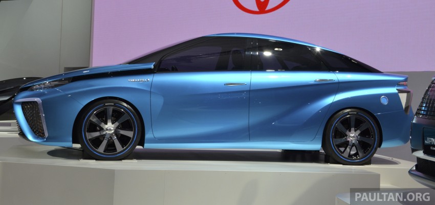 Tokyo 2013: Toyota FCV Concept – arrives in 2015 212134