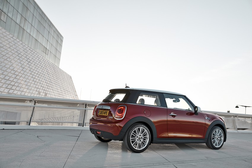 Third-gen F56 MINI hatch unveiled: all turbo line-up 211184