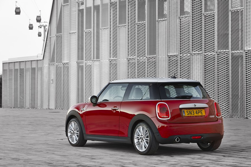 Third-gen F56 MINI hatch unveiled: all turbo line-up 211207