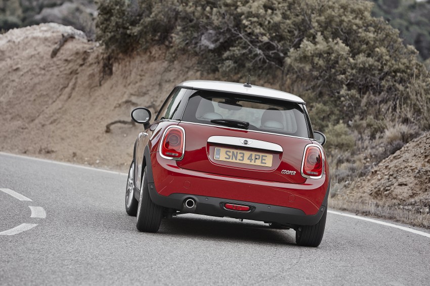 Third-gen F56 MINI hatch unveiled: all turbo line-up 211265