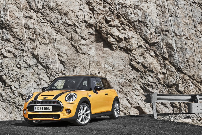 Third-gen F56 MINI hatch unveiled: all turbo line-up 211339