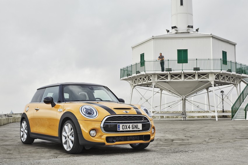Third-gen F56 MINI hatch unveiled: all turbo line-up 211345