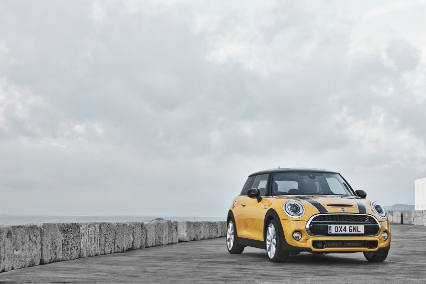 Third-gen F56 MINI hatch unveiled: all turbo line-up 211358