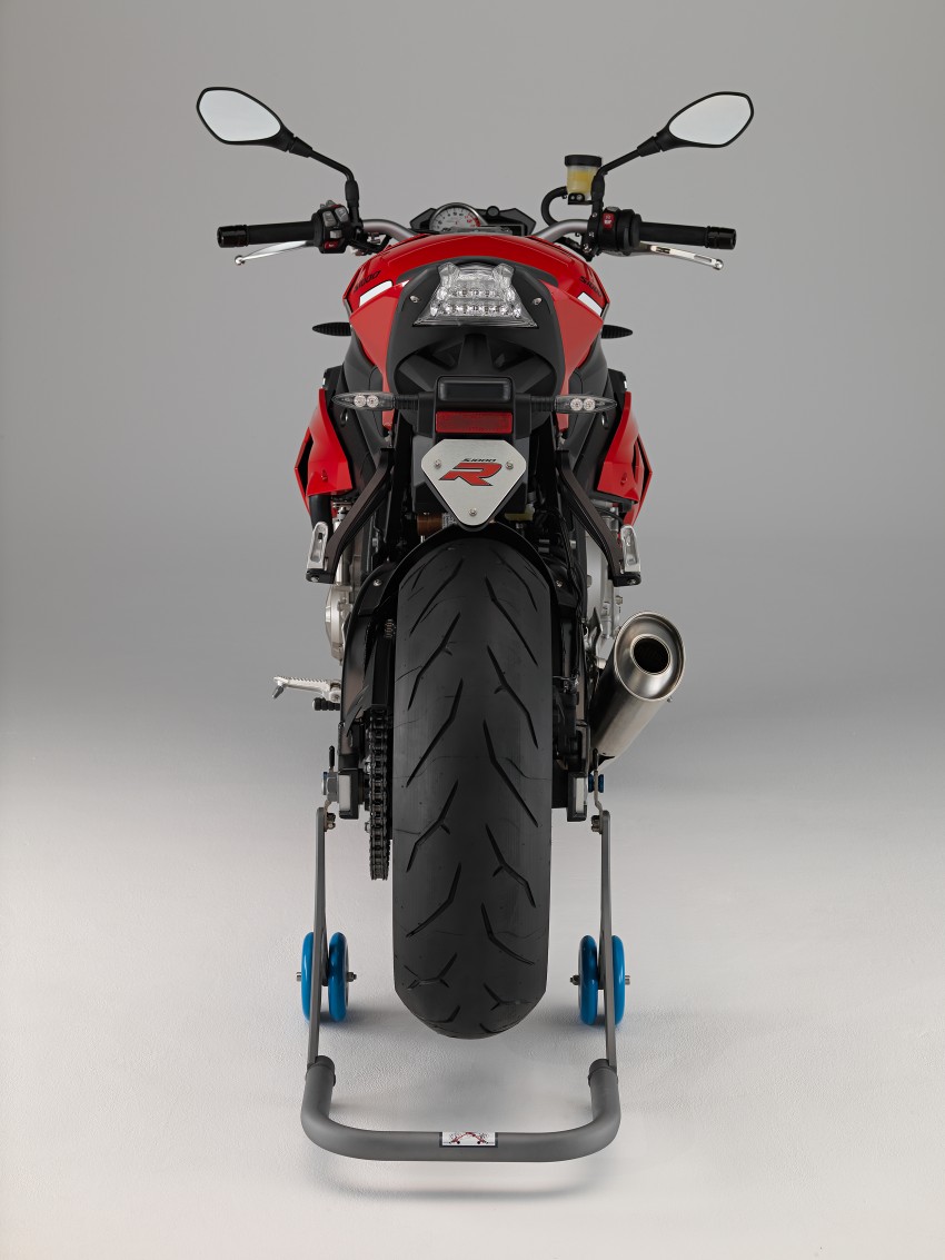 BMW S1000R – new naked bike based on the S1000RR 208584