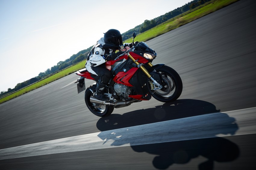 BMW S1000R – new naked bike based on the S1000RR 208625