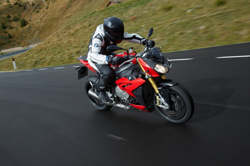 BMW S1000R – new naked bike based on the S1000RR 208630