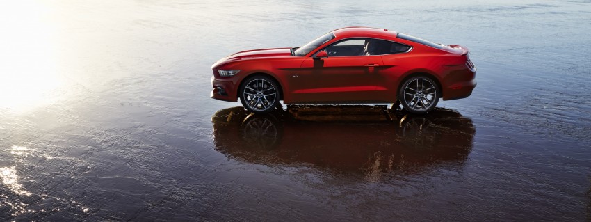 MEGA GALLERY: Ford Mustang coupe and convertible 216270