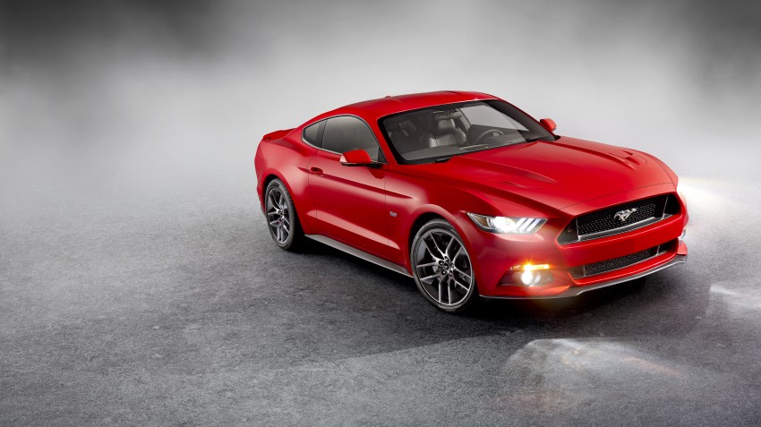 MEGA GALLERY: Ford Mustang coupe and convertible 216272
