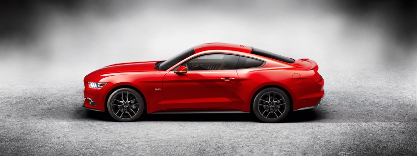 MEGA GALLERY: Ford Mustang coupe and convertible 216274