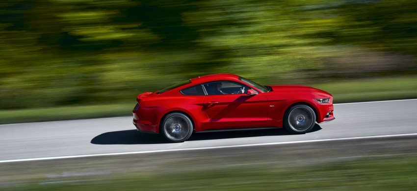 2015 Ford Mustang: first details and photos 215725